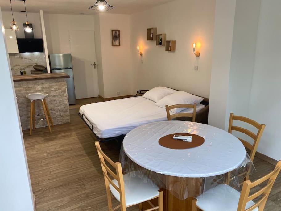 Appartement Residence Vacances Amandier Arles Exteriör bild
