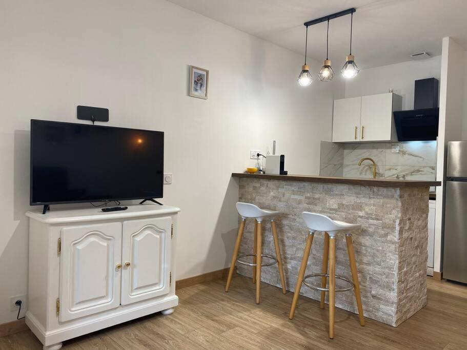 Appartement Residence Vacances Amandier Arles Exteriör bild